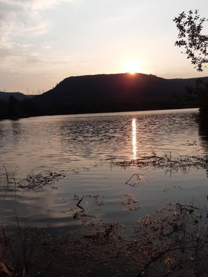 Lauenforde Ferienhaus Am Weserberglandsee מראה חיצוני תמונה